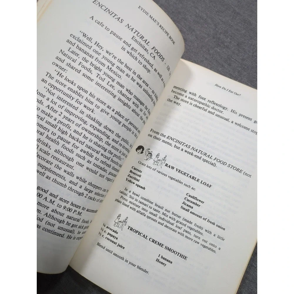 1978 Eydiemae's Natural Recipes‎ by Eydie Mae Hunsberger & Chris Loeffler
